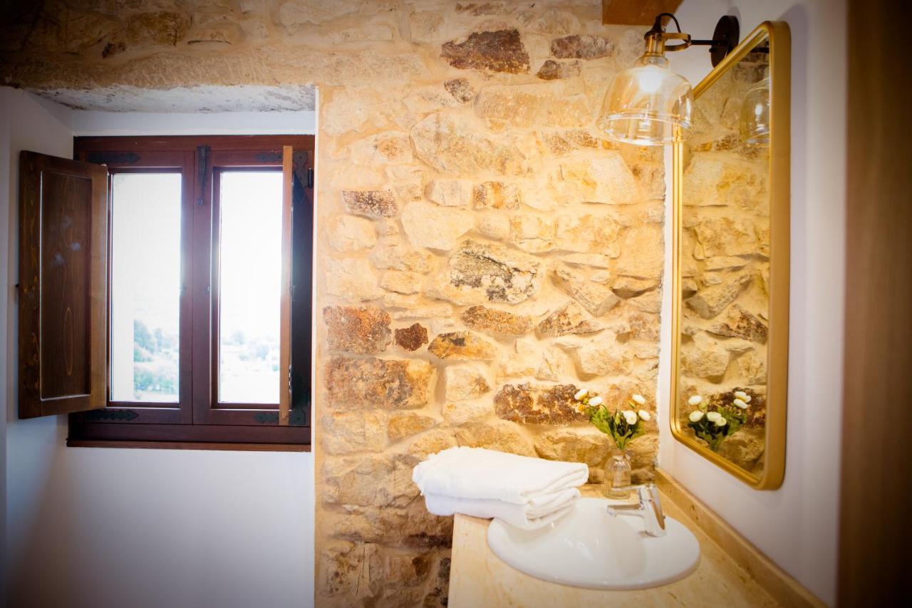 Mina Nai, Casa Rural Lalín Exteriör bild